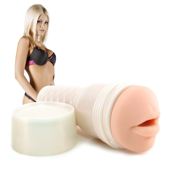 Fleshlight Girls - Riley Steele Swallow