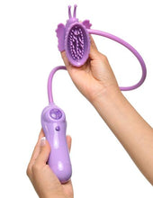 Load image into Gallery viewer, vibrating clit sucker